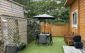 Immaculate Cabin 5 Mins To Inverness Dogs Welcome