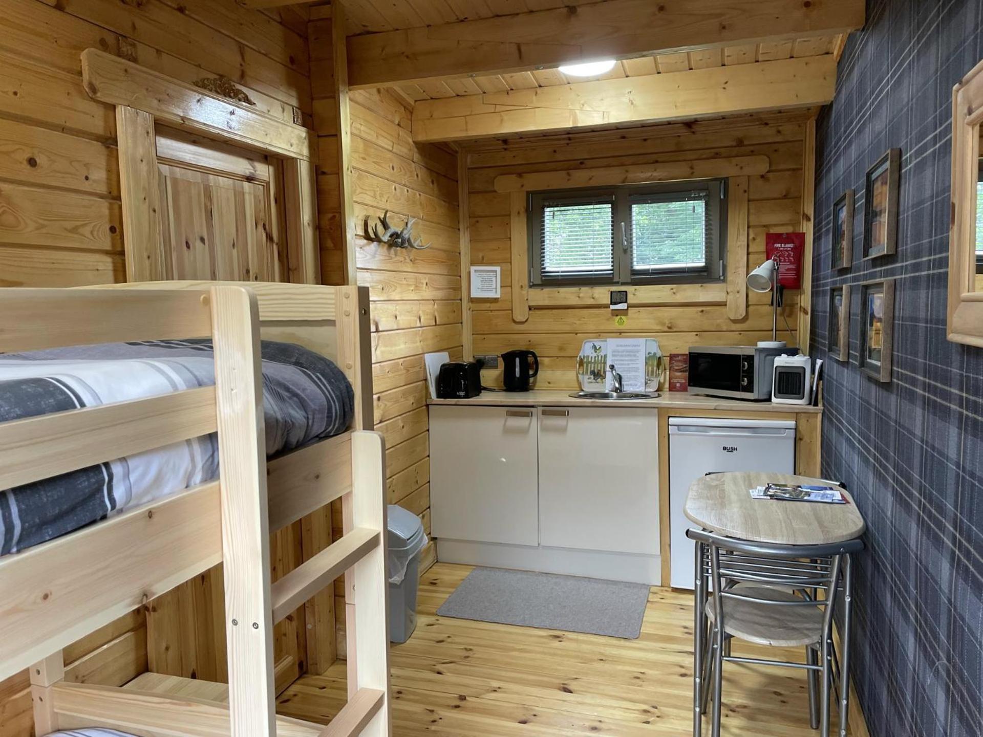 Immaculate Cabin 5 Mins To Inverness Dogs Welcome Exterior photo